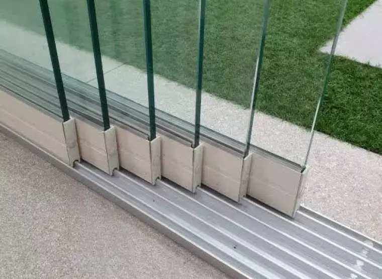 Подъемно-раздвижные системы и складные двери — пример №13